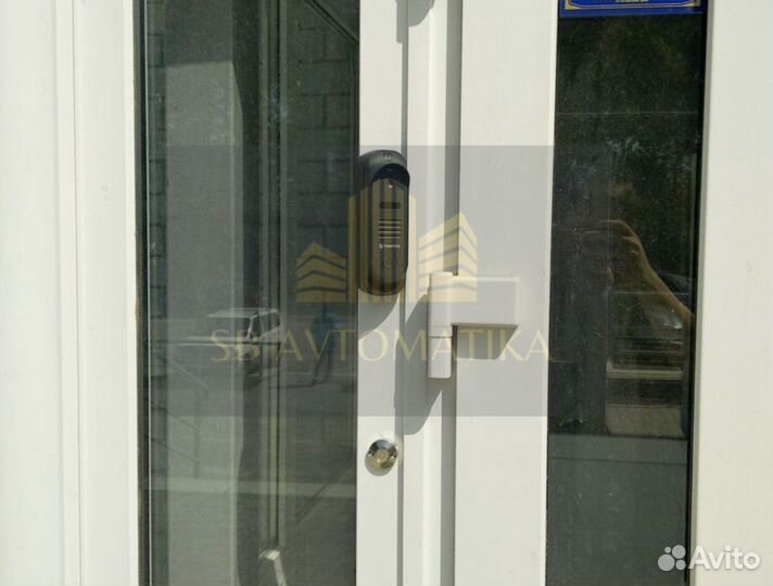 Камера видеонаблюдения,домофон