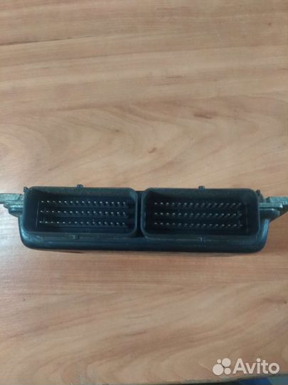 Блок управления двс Renault clio megan symbol