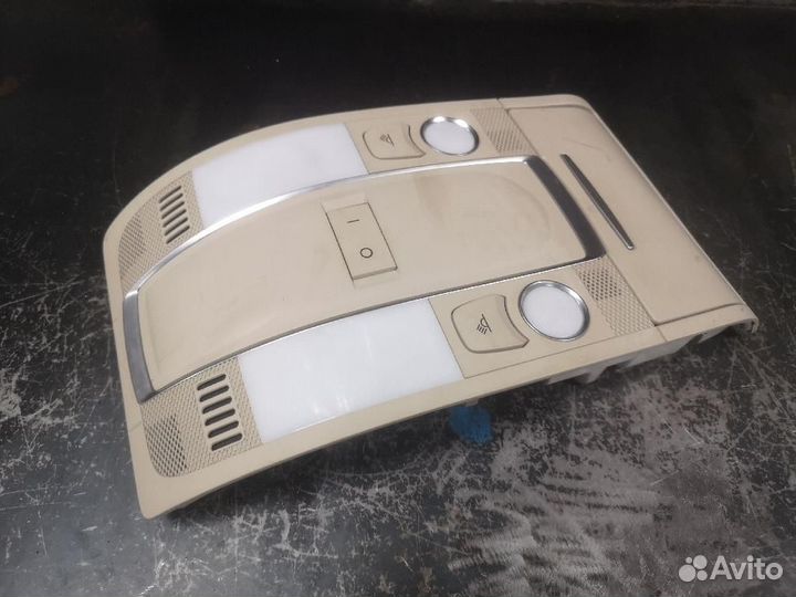 Плафон фонарь салона Audi A6 C6