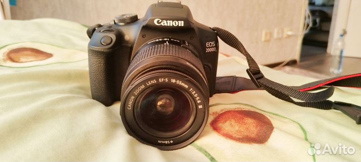 Фотоаппарат canon eos 2000d