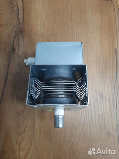 Свч Магнетрон LG 2М214-01