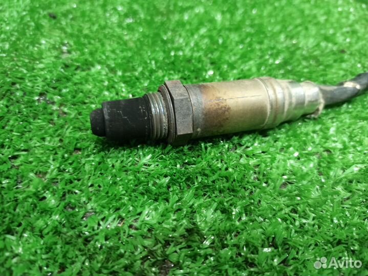 Датчик кислорода Galant (97-03) нижн б/у