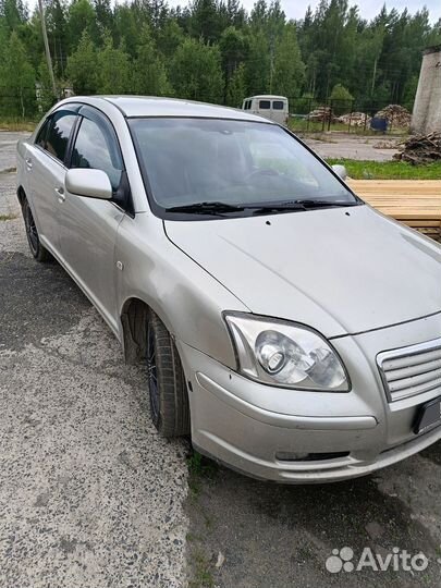 Toyota Avensis 2.4 AT, 2004, 250 000 км