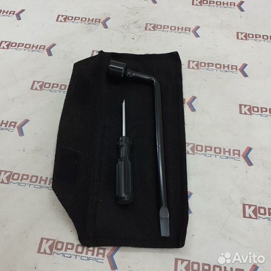 Ключ балонный KIA spectra