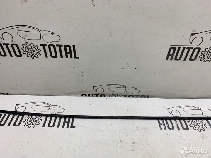 Трос капота Bmw 745 E65 N62B44 2004