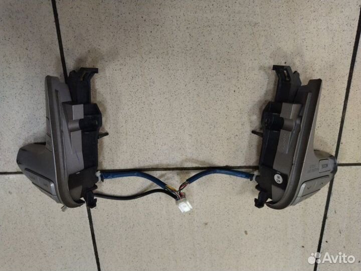 Кнопки мульти руля Toyota Camry V40 2azfe 2007