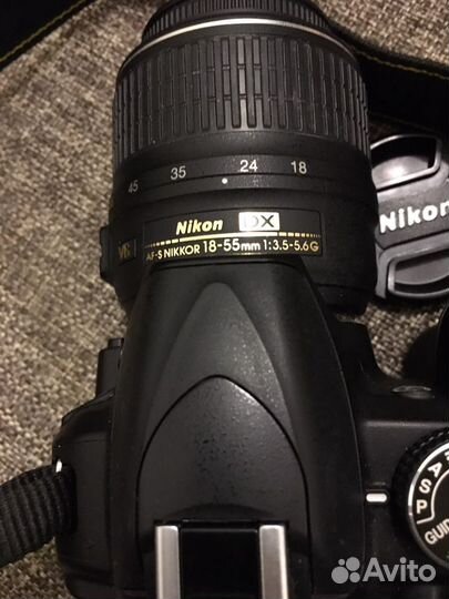 Зеркальный фотоаппарат