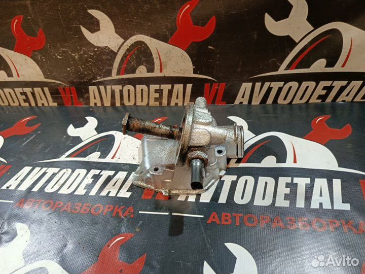 Кронштейн масляного фильтра Volkswagen Jetta/Bora