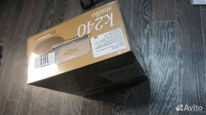 AKG K240 studio