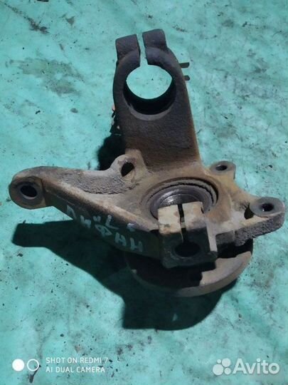 Кулак поворотный левый Lifan Breez