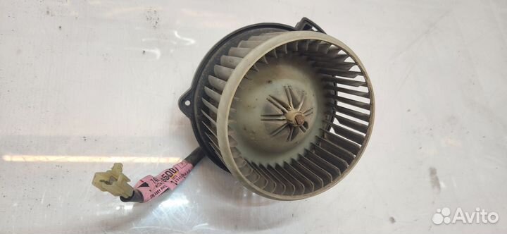 Вентилятор печки Chevrolet Tracker 2001г