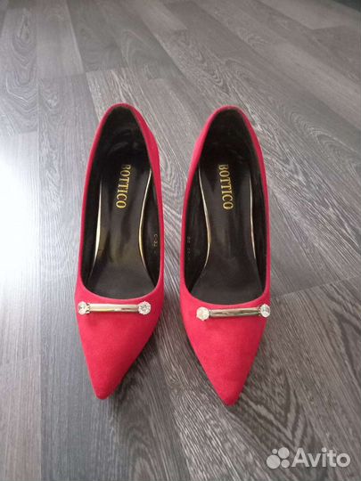 Туфли женские