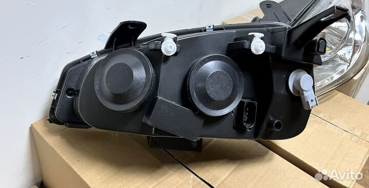 Фары Лада Калина1,новые стекло