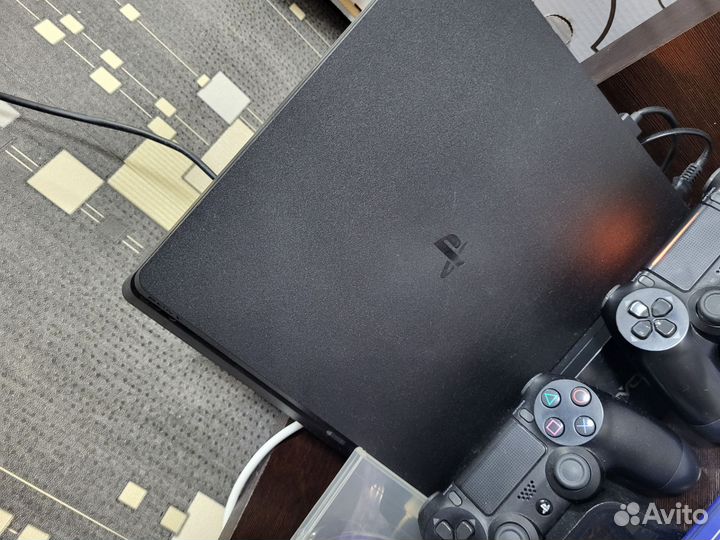 Рассрочка Sony PS4 Slim 1Tb + игры