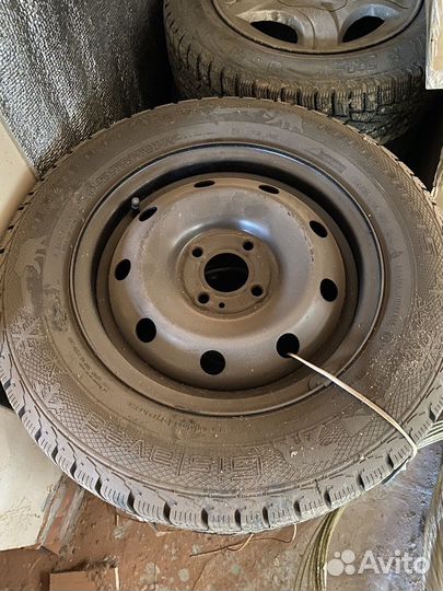 Gislaved Nord Frost 200 185/70 R14