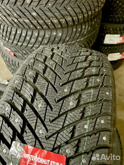 iLink Wintervorhut Stud II 235/55 R20 114T