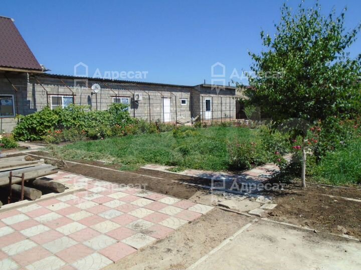 Дом 310,5 м² на участке 10,9 сот.