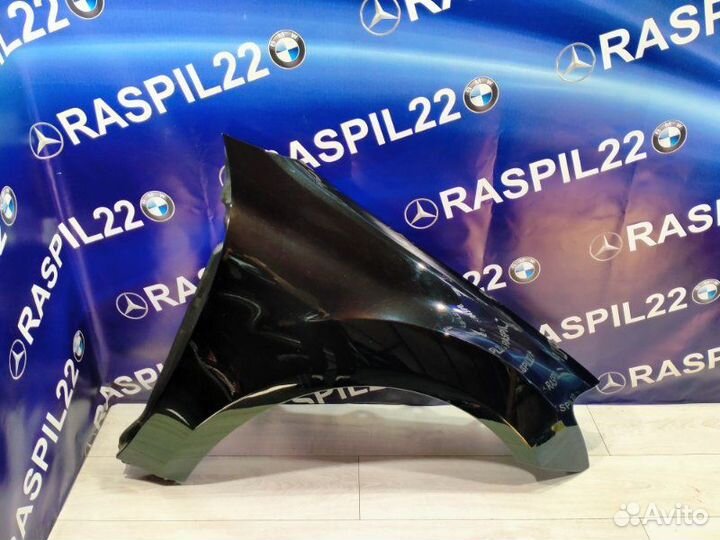 Крыло переднее правое Mercedes-Benz Ml 164 272.967