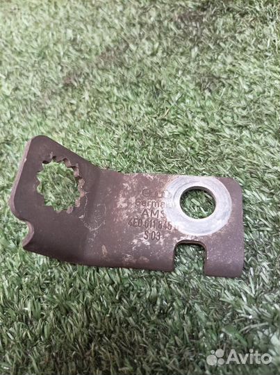 Кронштейн Audi Audi A8 4E 2002-2007