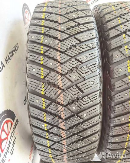 Kumho Crugen HP91 215/65 R17 99T