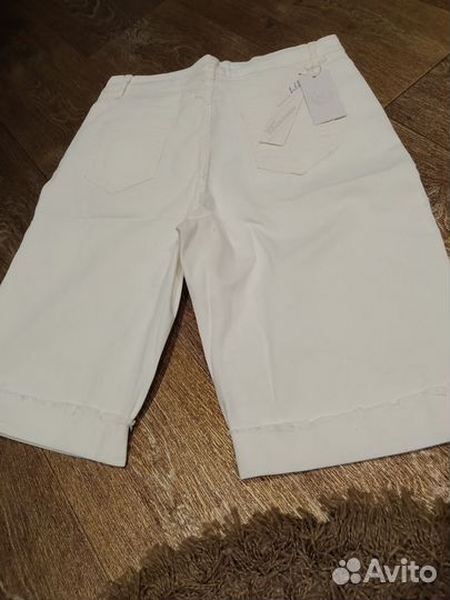 Шорты женские