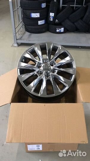 Диски R20 FR replica TY5558 для Toyota LC300