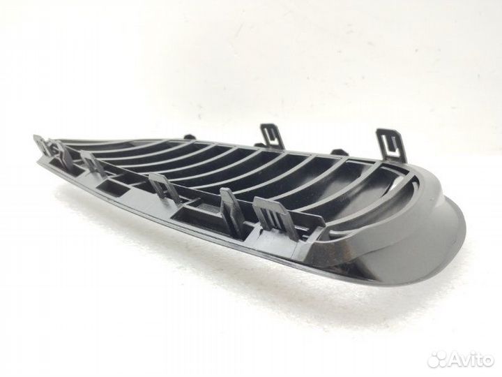 Решетка радиатора передняя правая Bmw 6 E63 3.0