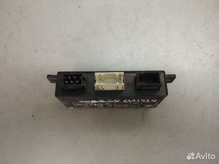 Блок управления двери передней правой bmw 5 e39 0.0 61356904247. 5dk00704816
