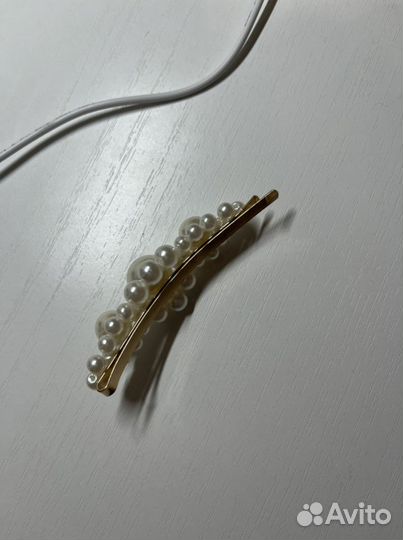 Заколка H&M, и 2 бежутерии - цепочки H&M