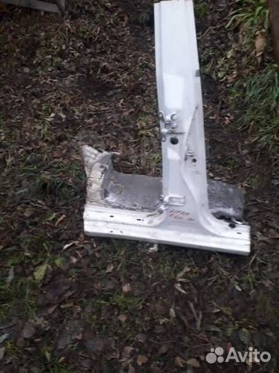 Стойка кузова Lifan X60