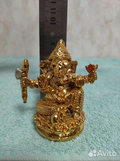 Статуэтки Бога Хотей