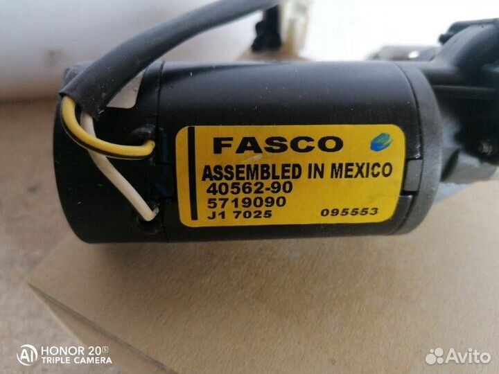 Электромотор регулировки сиденья передний Ford