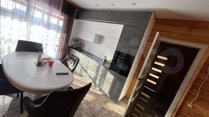 Дом 151 м² на участке 12 сот.