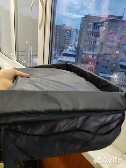 Детский стол для автокресла с боковыми карманами