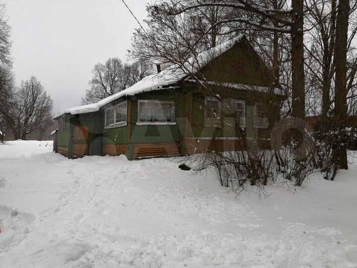 Дом 45 м² на участке 50 сот.