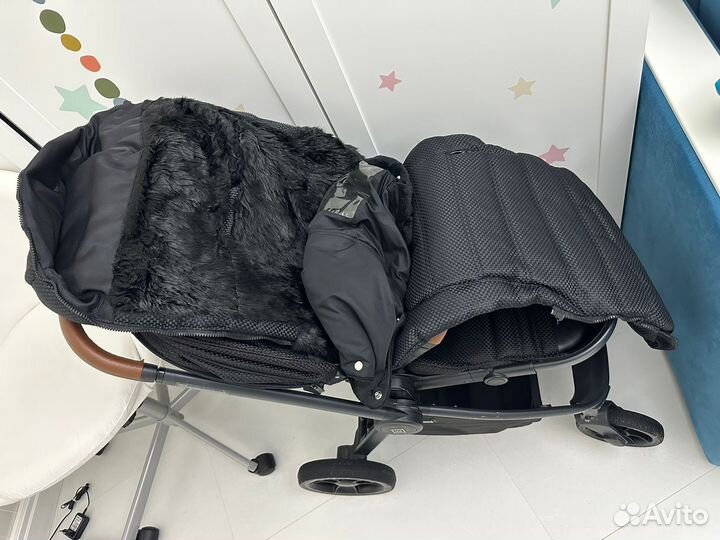 Коляска moon resea