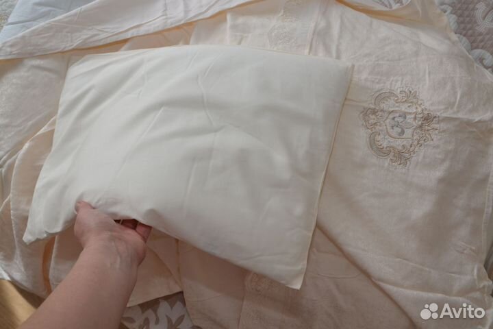 Бортики в кроватку