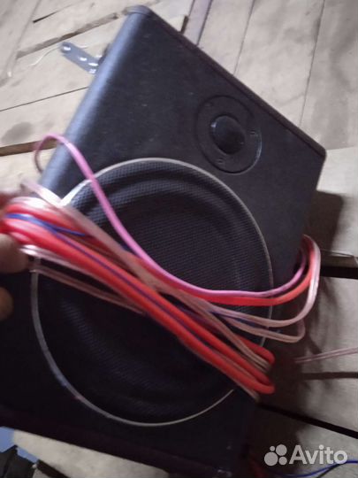 Акустика в автомобили