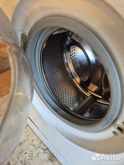 Стиральная машина indesit. Доставка
