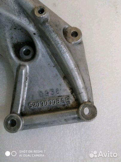 Опоры двигателя Jeep Grand Cherokee wk 3.0 d