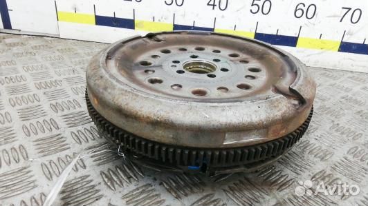 Маховик демпферный дизельный volkswagen passat B7