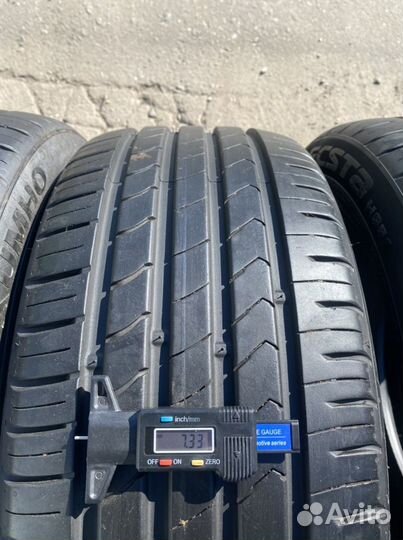 Kumho Ecsta HS51 225/45 R17 и 235/45 R17 97W