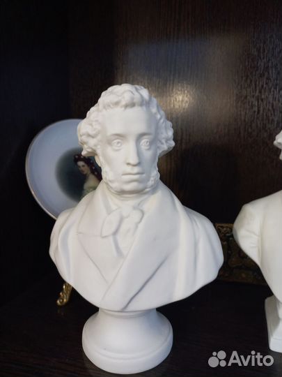 Бюст Пушкина