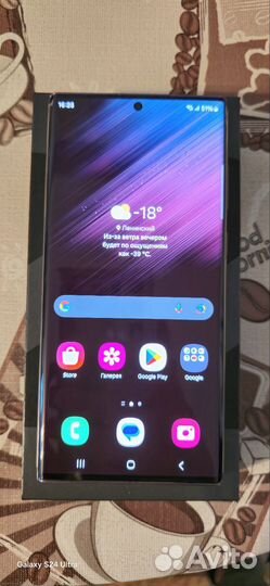 Samsung Galaxy S22 Ultra, 12/256 ГБ