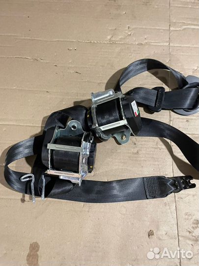 Ремень безопасности передний VW Passat B8