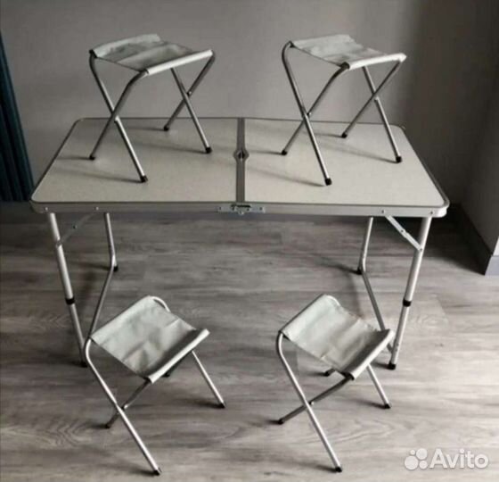 Стол туристический складной и 4 стула