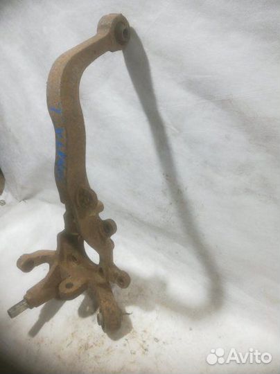 Кулак поворотный задний левый Hyundai Sonata 4