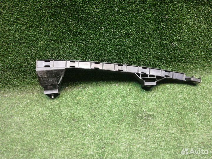 Направляющая стекла задняя левая Kia Rio 3 QB