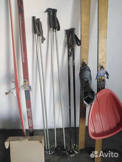 Лыжи беговые с ботинками 43р