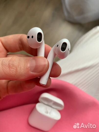 Наушники Apple AirPods 2 (2019) оригинал беспровод